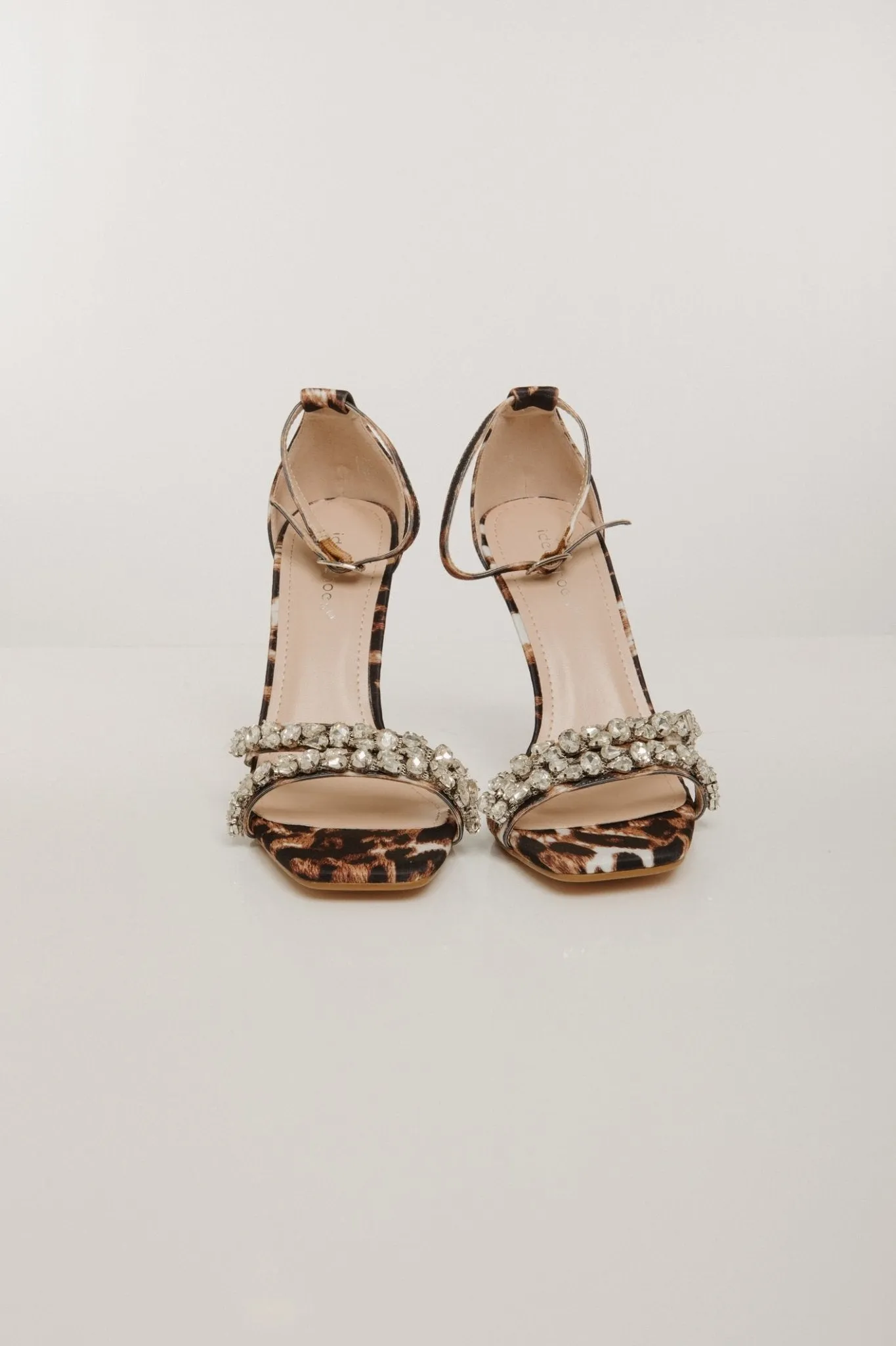 Izzy Diamanté Heel In Leopard