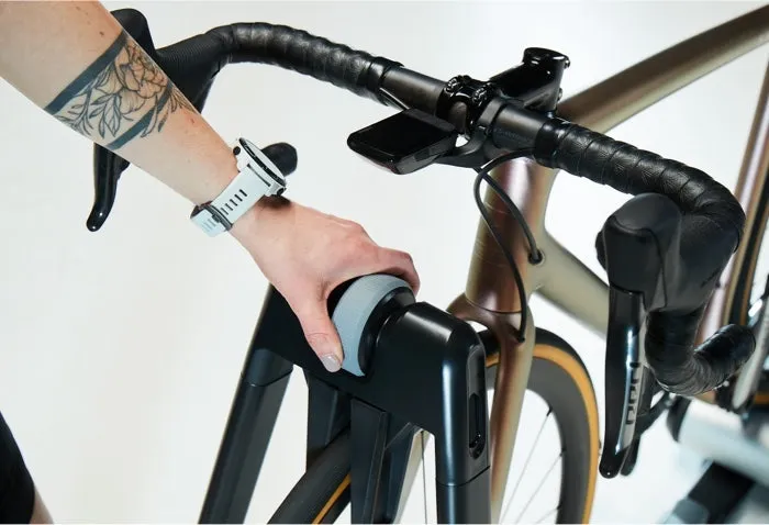 KICKR ROLLR SMART BIKE ROLLER